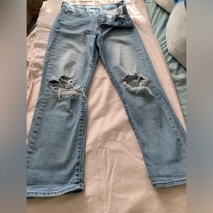 Levi’s wedgie straight. Size 29. Worn into perfection.